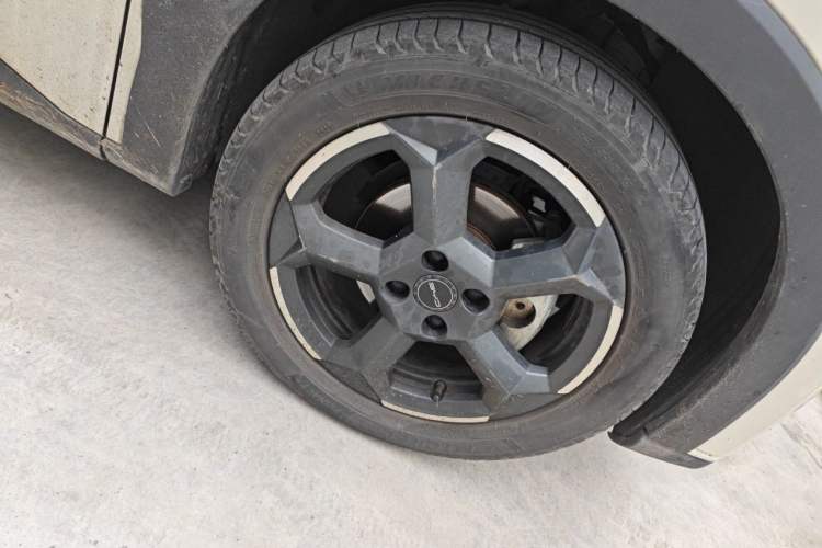 Used BYD Seagull 2023 Flying Edition Right Front Wheel Hub