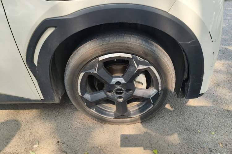 Used BYD Seagull 2023 Flying Edition Right Front Wheel Hub