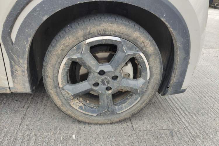 Used BYD Seagull 2023 Free Edition Right Front Wheel Hub