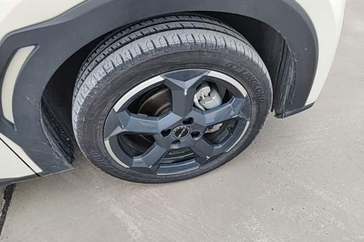 Used BYD Seagull 2023 Free Edition Right Front Wheel Hub
