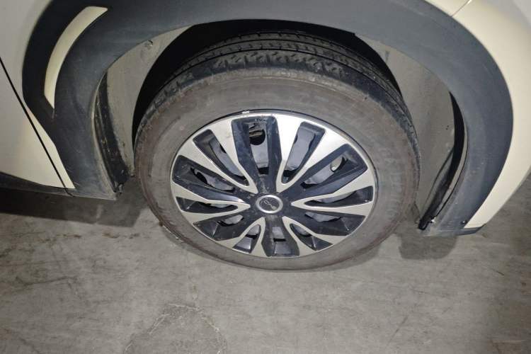 Used BYD Seagull 2023 Active Version Right Front Wheel Hub
