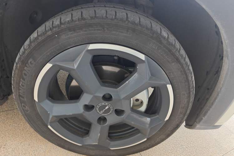 Used BYD Seagull 2023 Flying Edition Right Front Wheel Hub