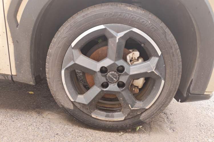 Used BYD Seagull 2023 Free Edition Right Front Wheel Hub