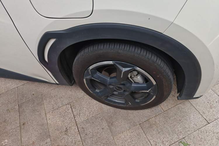 Used BYD Seagull 2023 Flying Edition Right Front Wheel Hub
