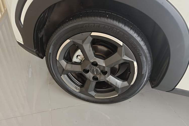 Used BYD Seagull 2023 Flying Edition Right Rear Wheel Hub