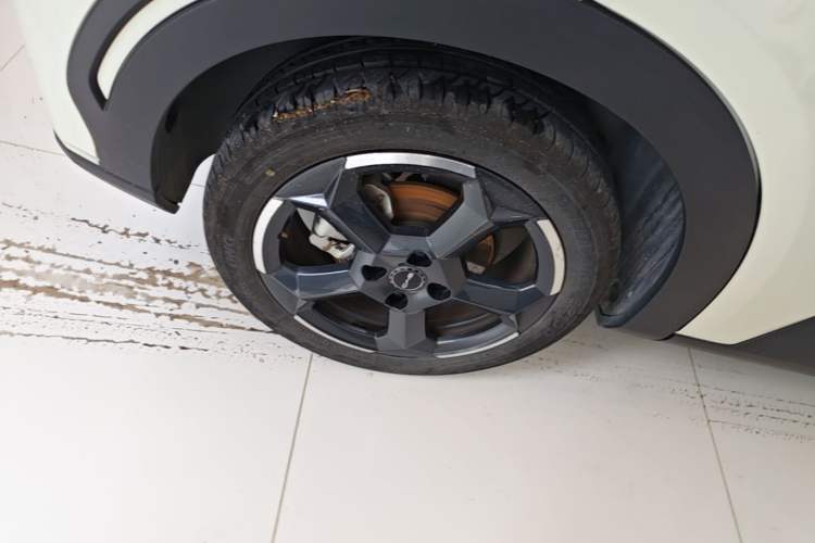 Used BYD Seagull 2023 Free Edition Right Rear Wheel Hub