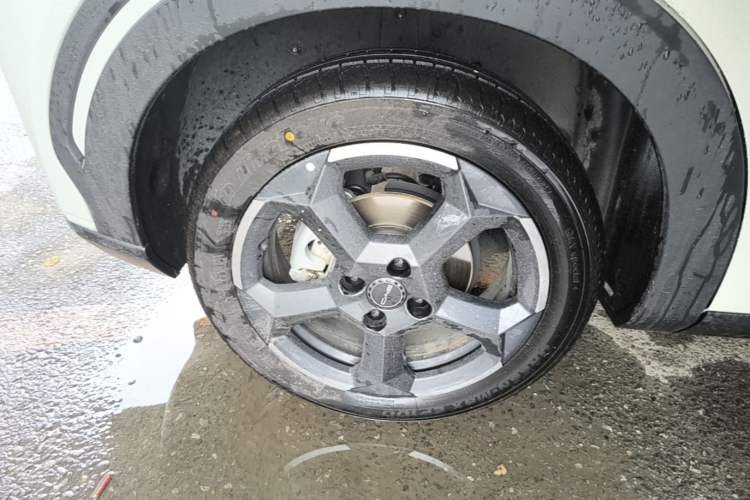 Used BYD Seagull 2023 Free Edition Right Rear Wheel Hub