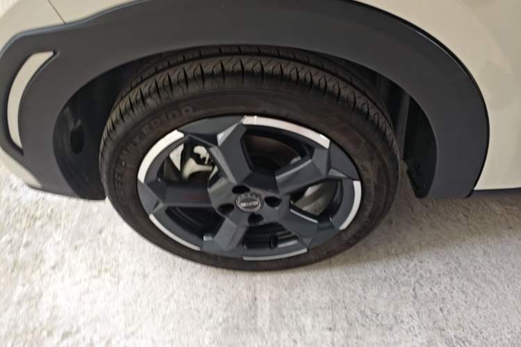 Used BYD Seagull 2023 Flying Edition Right Rear Wheel Hub