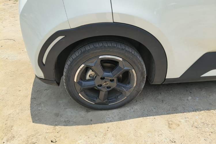 Used BYD Seagull 2023 Free Edition Right Rear Wheel Hub