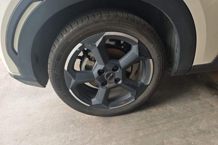 Used BYD Seagull 2023 Flying Edition Right Rear Wheel Hub