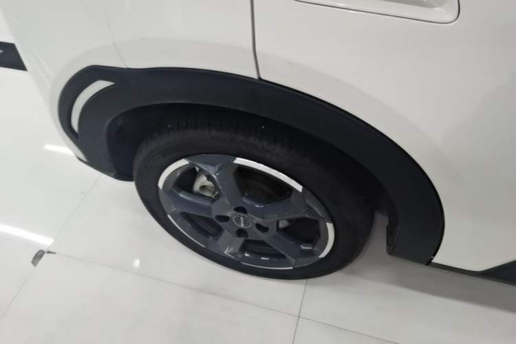 Used BYD Seagull 2023 Flying Edition Right Rear Wheel Hub