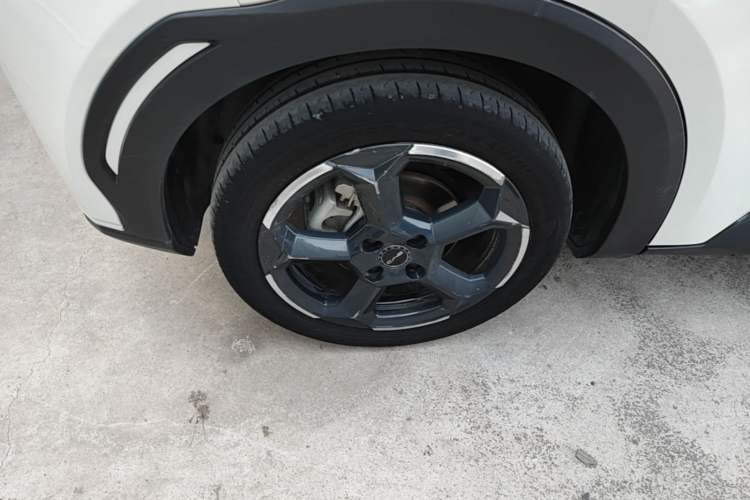 Used BYD Seagull 2023 Flying Edition Right Rear Wheel Hub
