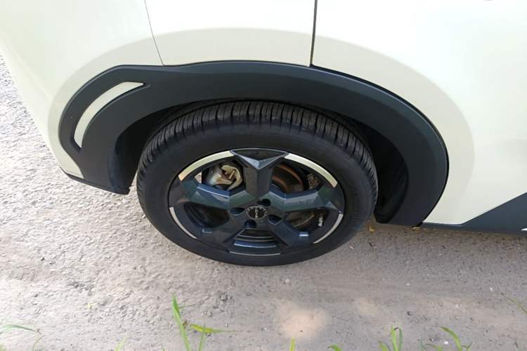 Used BYD Seagull 2023 Free Edition Right Rear Wheel Hub
