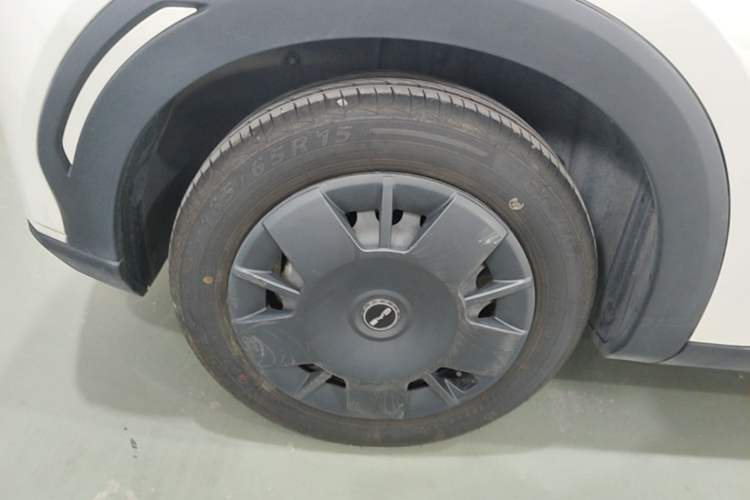Used BYD Seagull 2023 Active Version Right Rear Wheel Hub