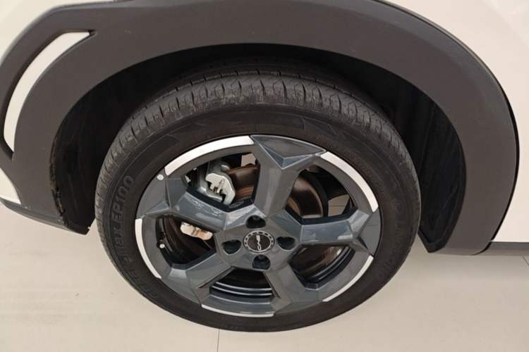 Used BYD Seagull 2023 Flying Edition Right Rear Wheel Hub