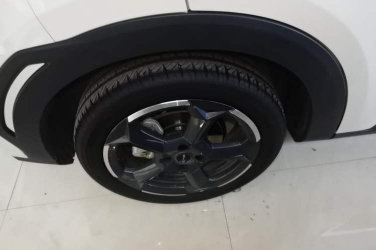 Used BYD Seagull 2023 Flying Edition Right Rear Wheel Hub