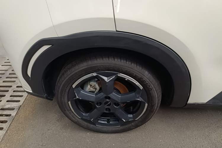 Used BYD Seagull 2023 Free Edition Right Rear Wheel Hub