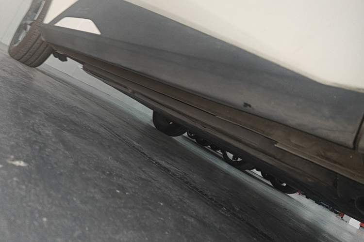 Used BYD Seagull 2023 Flying Edition Right Side Sill