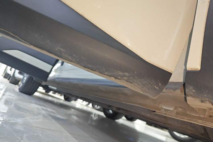 Used BYD Seagull 2023 Flying Edition Right Side Sill