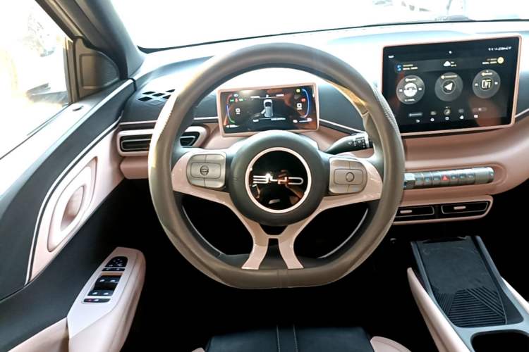 Used BYD Seagull 2023 Active Version Steering Wheel
