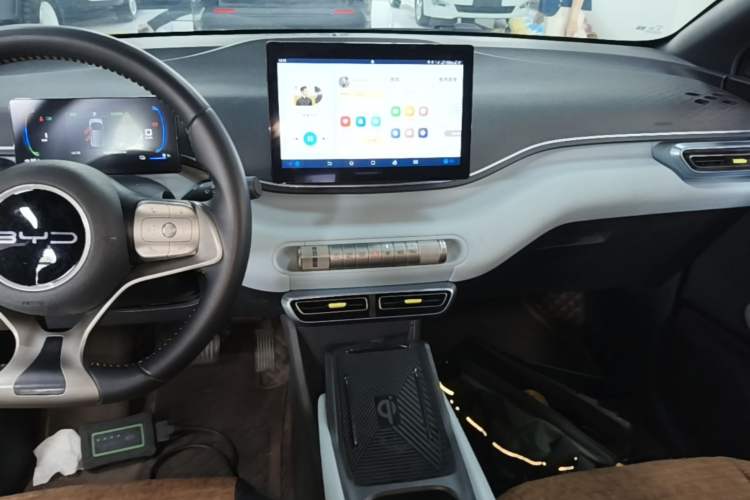 Used BYD Seagull 2023 Flying Edition Audio And AC Panel