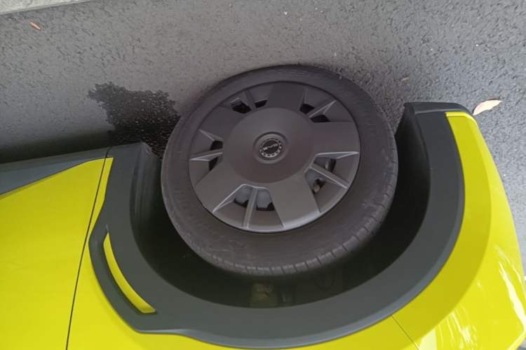 Used BYD Seagull 2023 Active Version Left Front Wheel Hub
