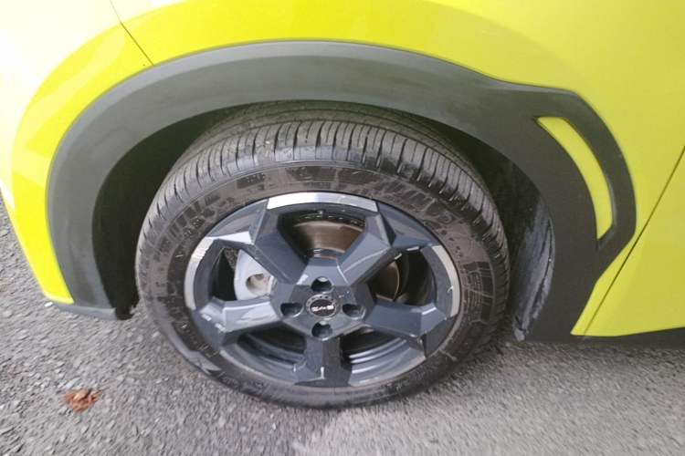 Used BYD Seagull 2023 Free Edition Left Front Wheel Hub