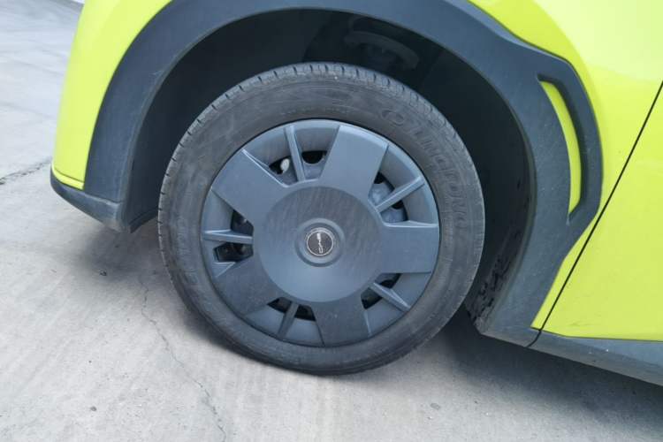 Used BYD Seagull 2023 Active Version Left Front Wheel Hub