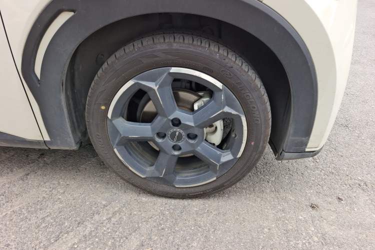 Used BYD Seagull 2023 Free Edition Right Front Wheel Hub