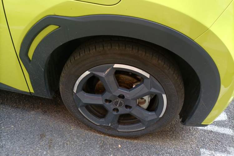 Used BYD Seagull 2023 Free Edition Right Front Wheel Hub