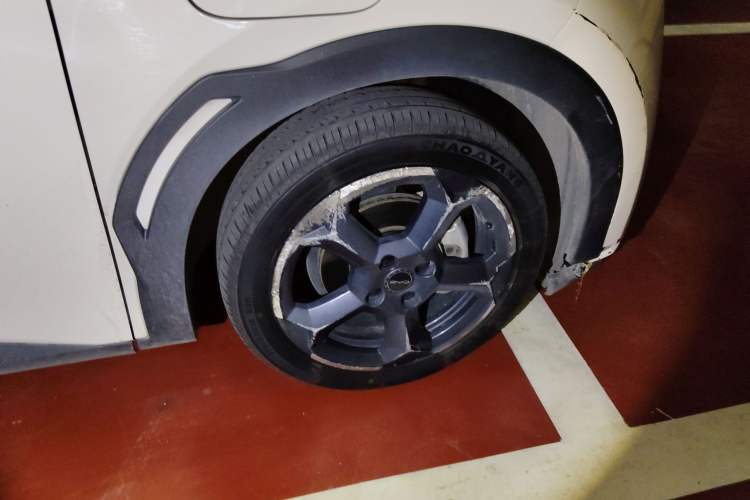 Used BYD Seagull 2023 Flying Edition Right Front Wheel Hub