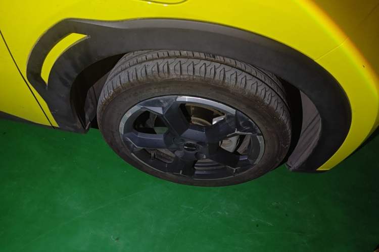 Used BYD Seagull 2023 Flying Edition Right Front Wheel Hub