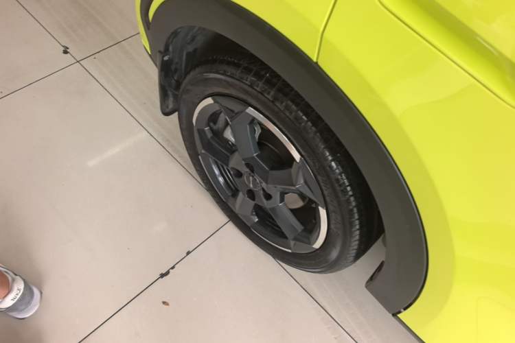 Used BYD Seagull 2023 Flying Edition Right Rear Wheel Hub