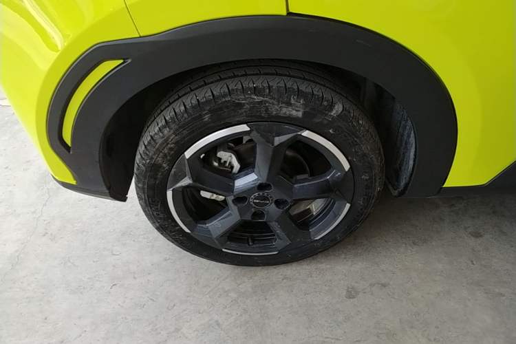 Used BYD Seagull 2023 Flying Edition Right Rear Wheel Hub