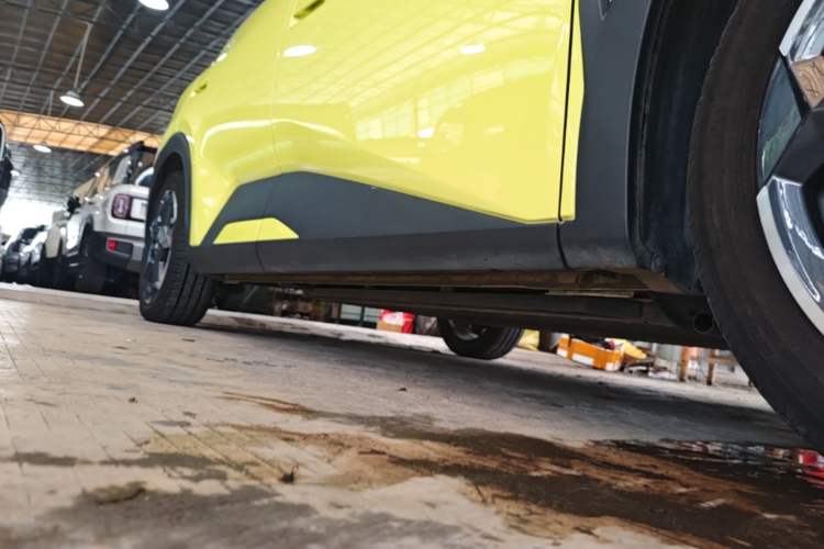 Used BYD Seagull 2023 Flying Edition Right Side Sill