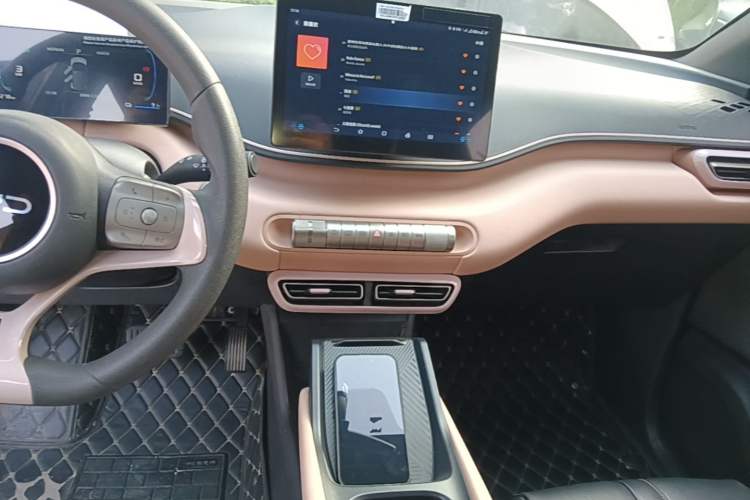 Used BYD Seagull 2024 Honor Edition 305km Dynamic Version Audio And AC Panel