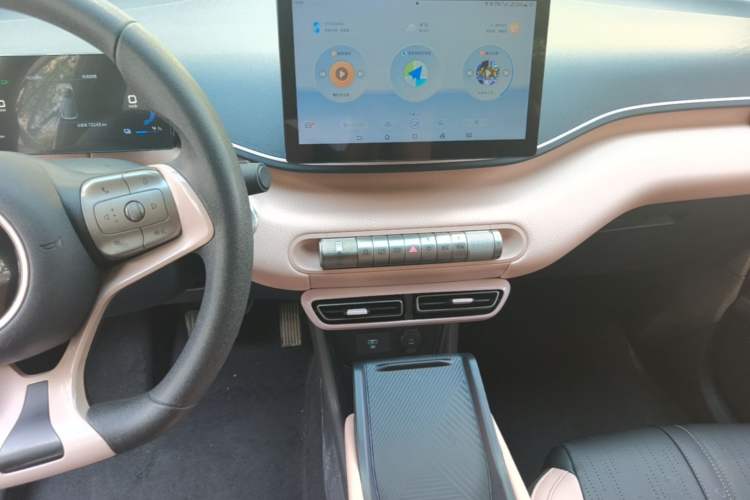 Used BYD Seagull 2024 Honor Edition 305km Dynamic Version Audio And AC Panel