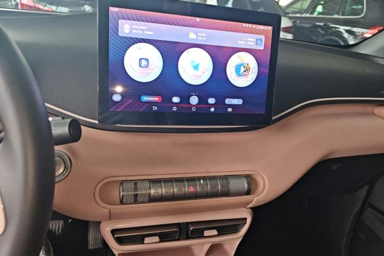 Used BYD Seagull 2024 Honor Edition 405km Flying Version Audio And AC Panel