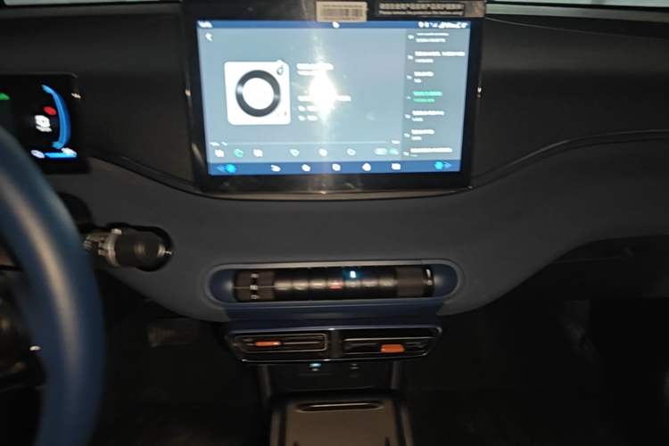 Used BYD Seagull 2024 Honor Edition 405km Flying Version Audio And AC Panel