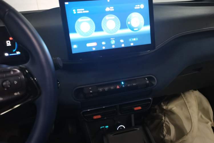 Used BYD Seagull 2024 Honor Edition 305km Freedom Version Audio And AC Panel