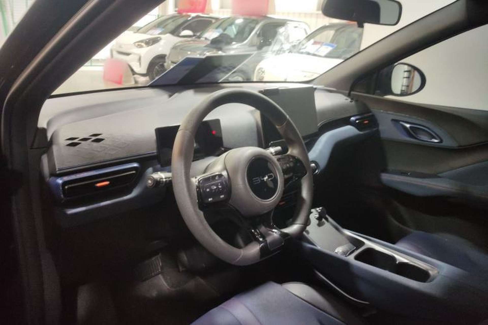 Used BYD Seagull 2024 Honor Edition 305km Dynamic Version Center Console