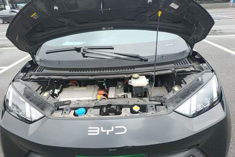 Used BYD Seagull 2024 Honor Edition 405km Flying Version Engine Bay