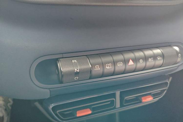 Used BYD Seagull 2024 Honor Edition 305km Freedom Version Gear Lever