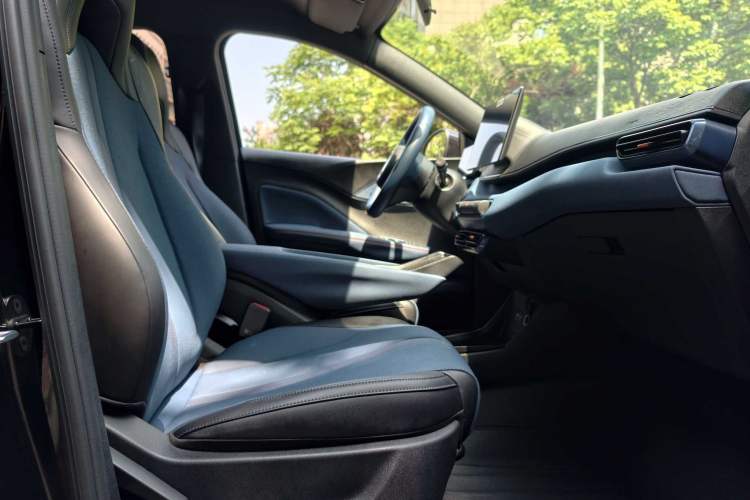 Used BYD Seagull 2024 Honor Edition 305km Freedom Version Interior 2