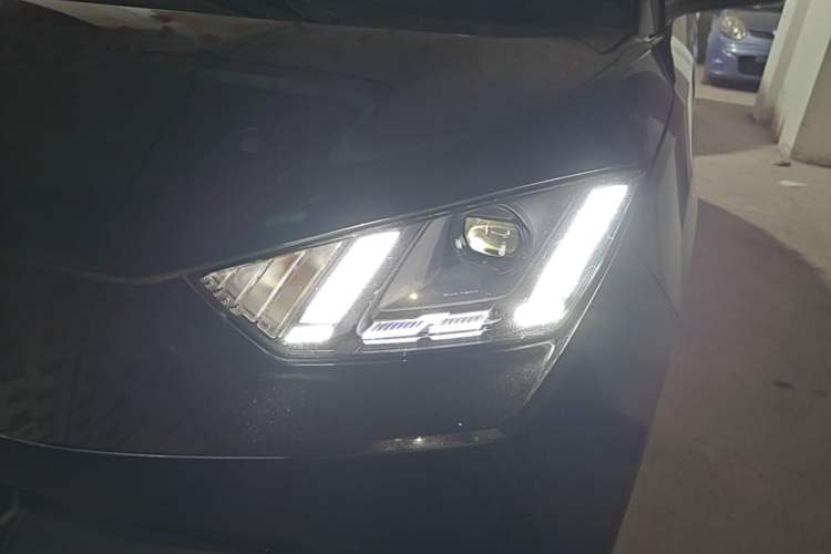 Used BYD Seagull 2024 Honor Edition 405km Flying Version Left Front Headlight