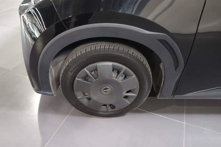 Used BYD Seagull 2024 Honor Edition 305km Dynamic Version Left Front Wheel Hub