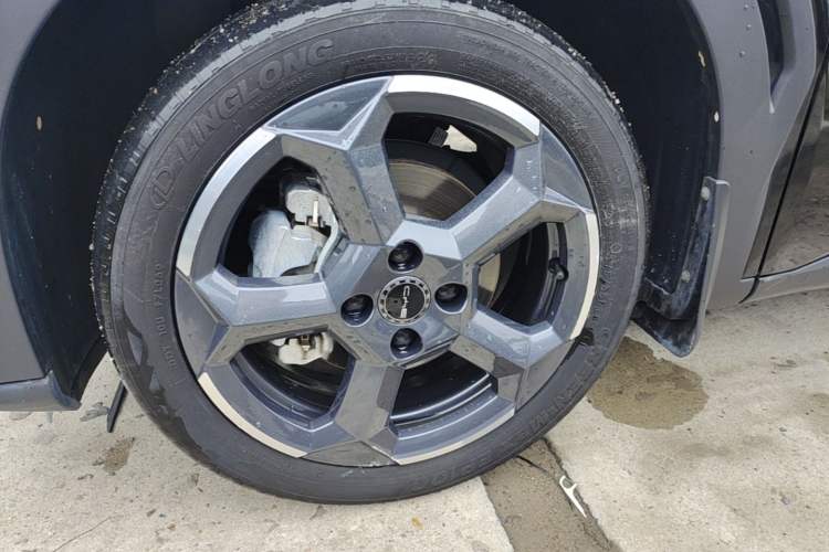 Used BYD Seagull 2024 Honor Edition 305km Freedom Version Left Front Wheel Hub