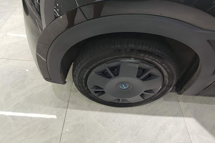 Used BYD Seagull 2024 Honor Edition 305km Dynamic Version Left Front Wheel Hub