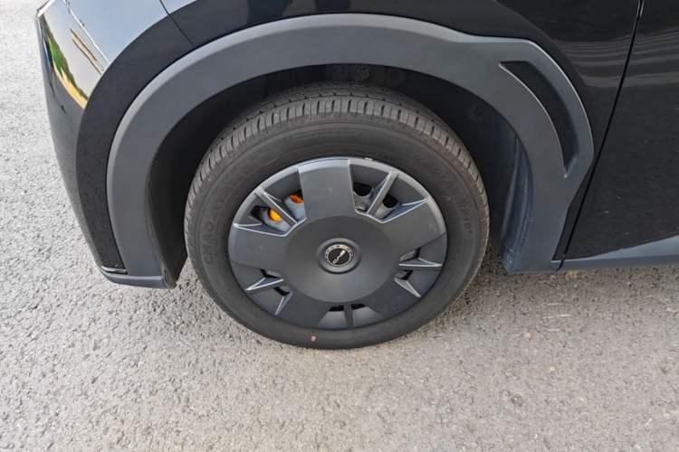 Used BYD Seagull 2024 Honor Edition 305km Dynamic Version Left Front Wheel Hub