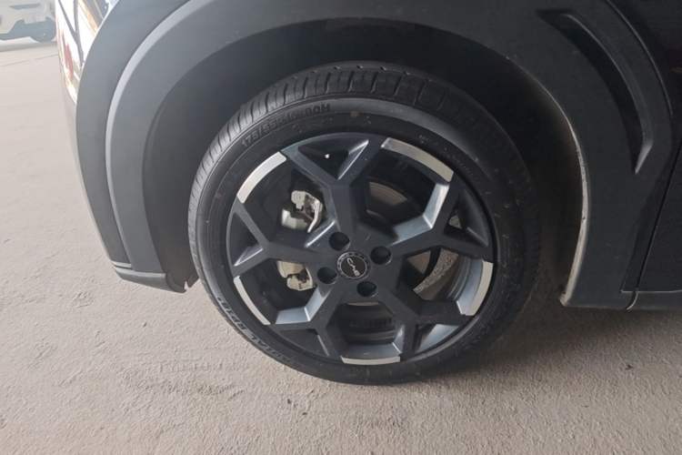 Used BYD Seagull 2024 Honor Edition 305km Freedom Version Left Front Wheel Hub